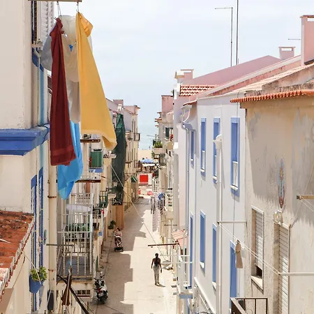 Brisa Dreams - - 100m Da Nazare